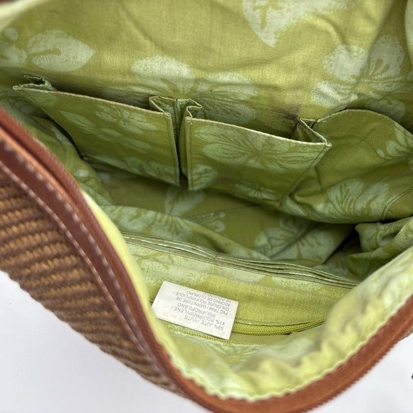 Liz Claiborne Brown Woven Material Shoulder Bag with Faux Leather Trim - Picture 10 of 14